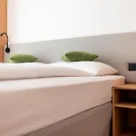 All-suite Paznaun Silvretta Premium Card Ende Juni Bis Anfang Oktober Inkludiert 4* Galtür