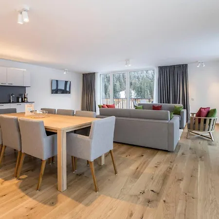 All-suite Paznaun 4* Galtür