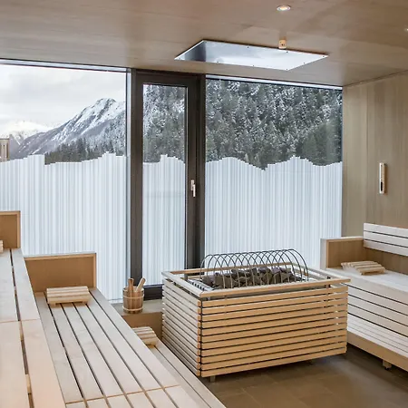 All-suite Paznaun Silvretta Premium Card Ende Juni Bis Anfang Oktober Inkludiert Lejlighedshotel 4*