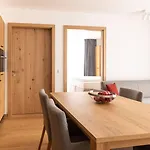 Apartahotel All-suite Paznaun Silvretta Premium Card Ende Juni Bis Anfang Oktober Inkludiert 4*