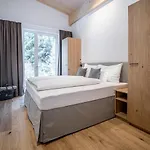 All-suite Paznaun Silvretta Premium Card Ende Juni Bis Anfang Oktober Inkludiert Ξενοδοχείο με διαμερίσματα